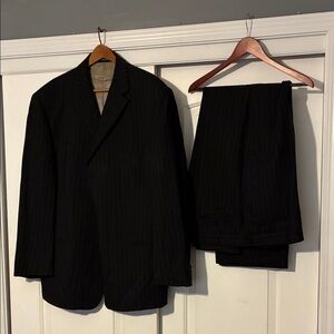 Jhane Barnes Black Pinstripe Men's Suit